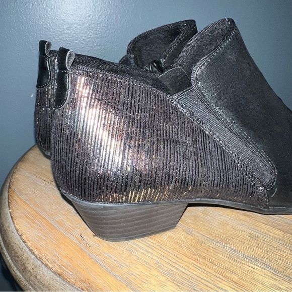 Remonte Milltrud Ankle Booties - Picture 2 of 9